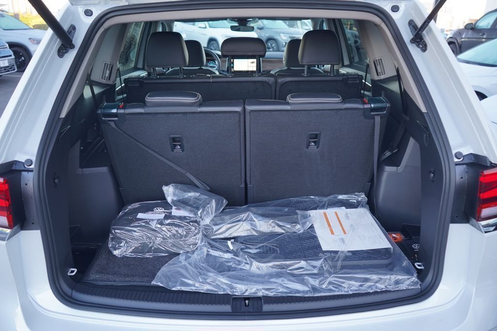 2026 Volkswagen Atlas SE - Photo 12