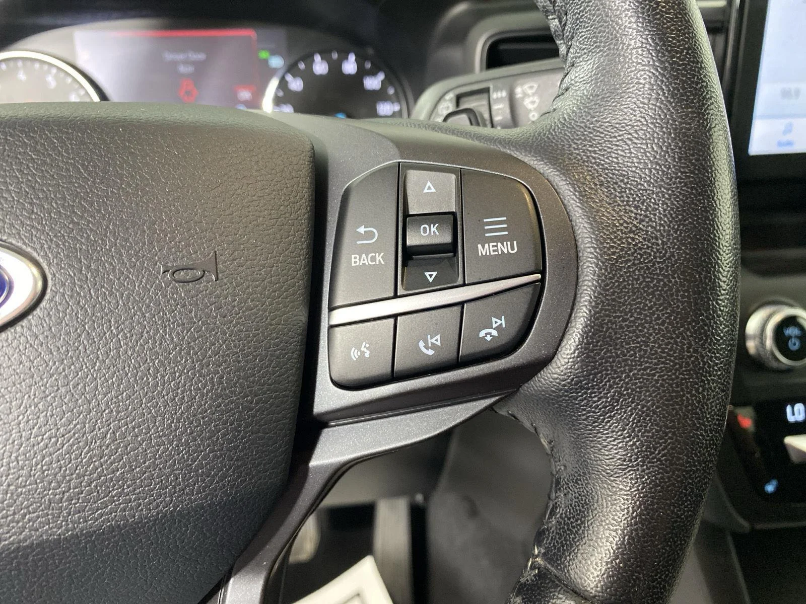 Used 2020 Oxford White Ford XLT image 22