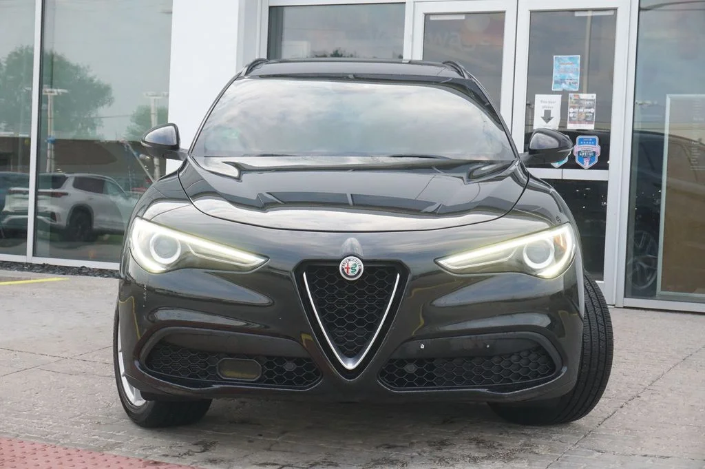 Used 2018 Black Alfa Romeo Ti image 6