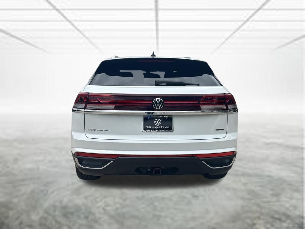 New 2026 White/off-white Volkswagen 2.0T SE w/Technology image 4