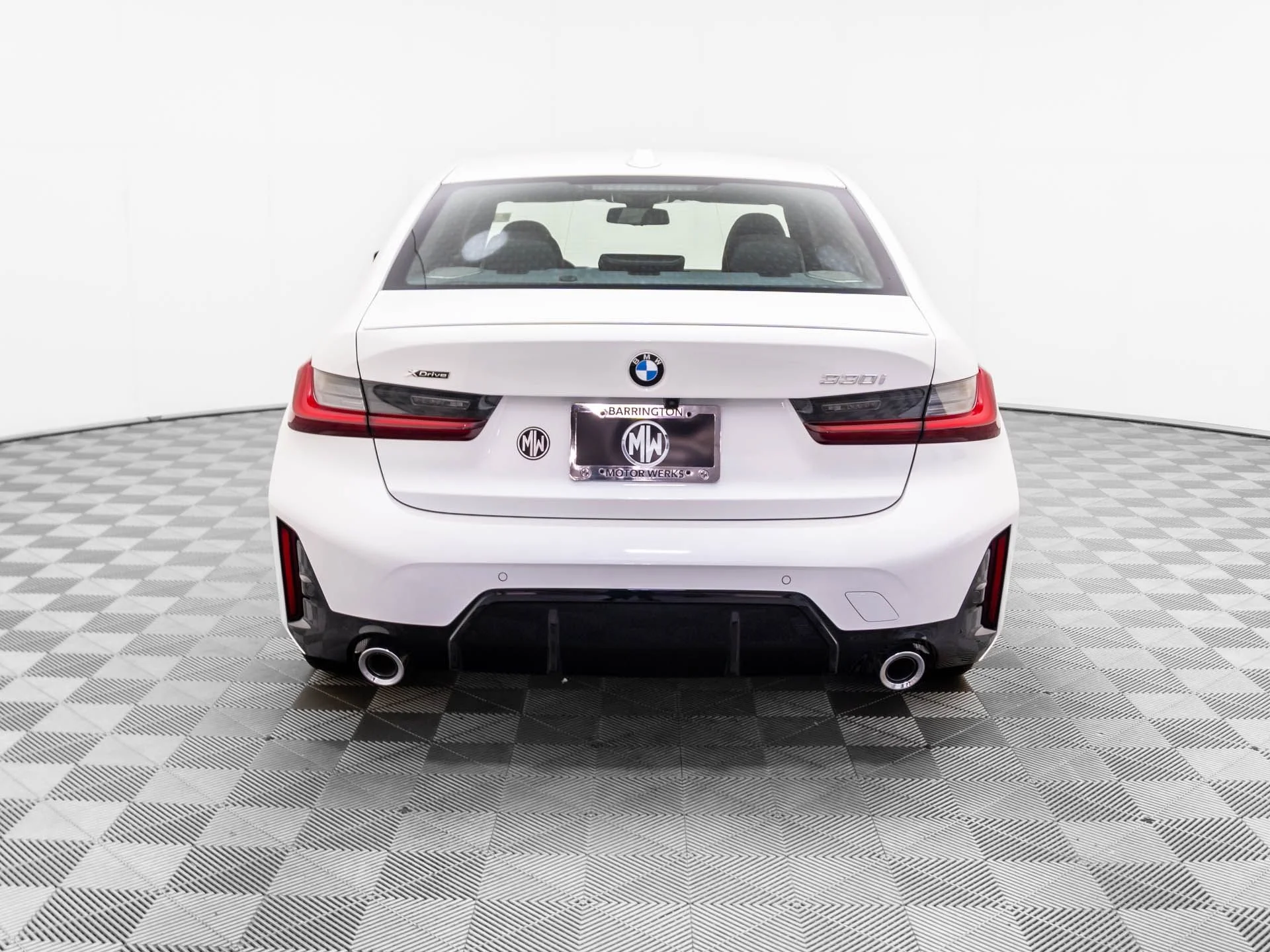 New 2026 White BMW 330i xDrive image 5