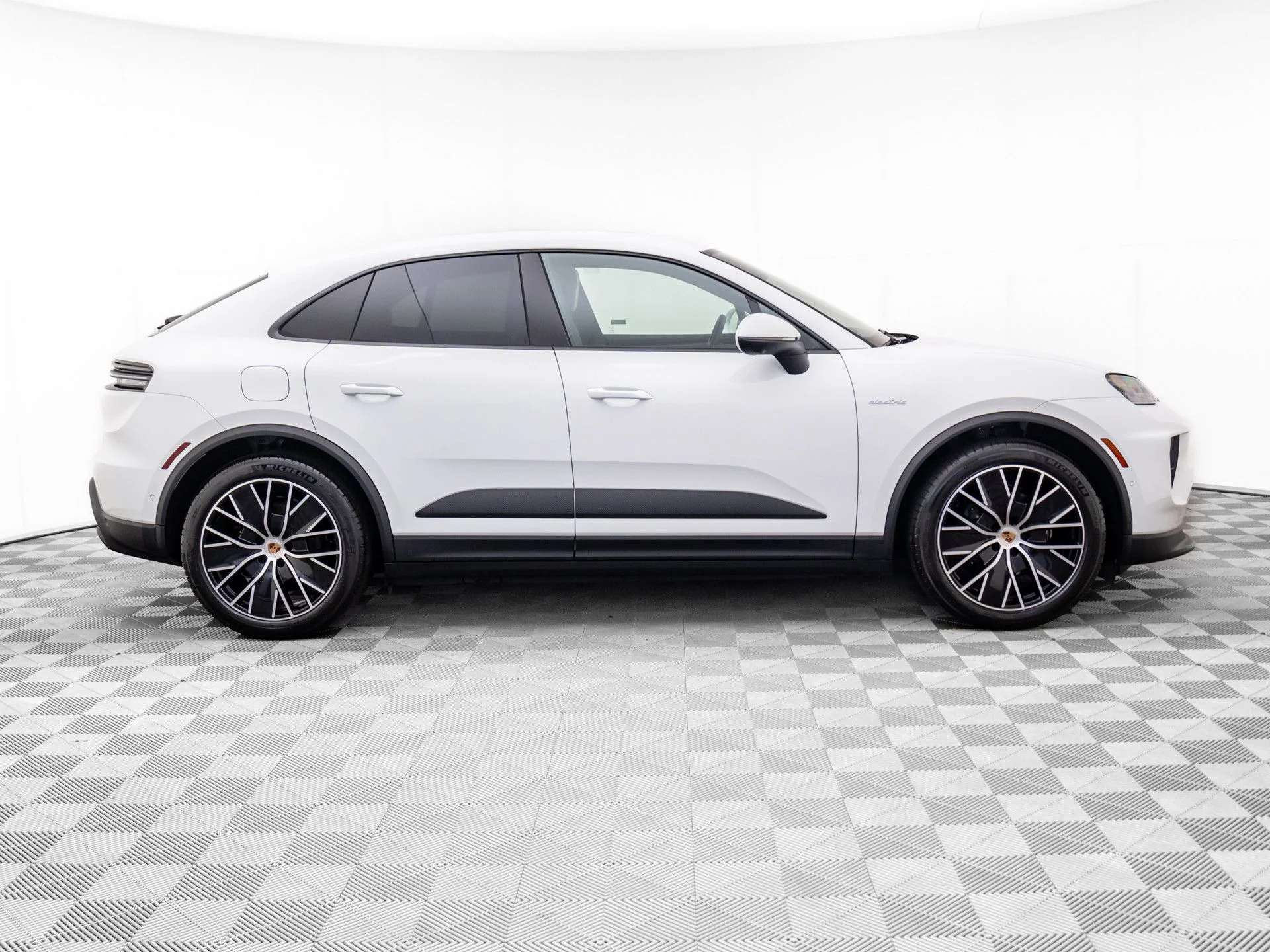 New 2026 White/off-white Porsche 4 image 7