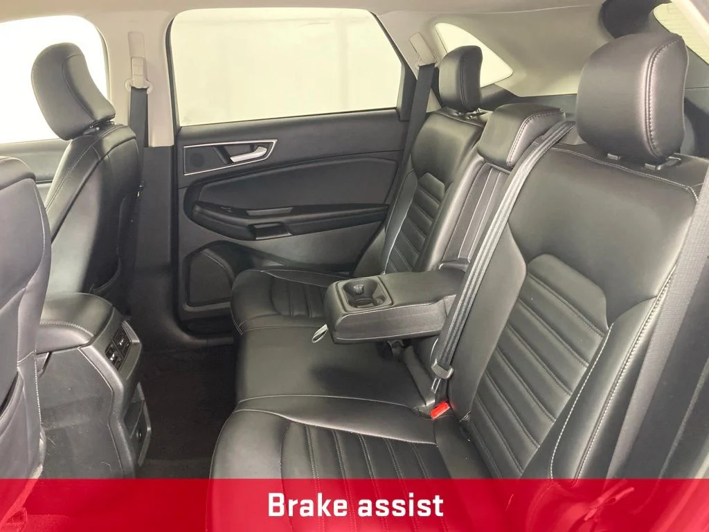 Used 2024 Gray Ford SEL image 15