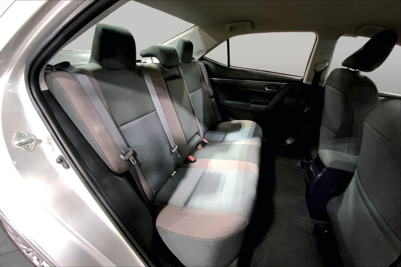 Used 2017 Classic Silver Metallic Toyota LE image 20