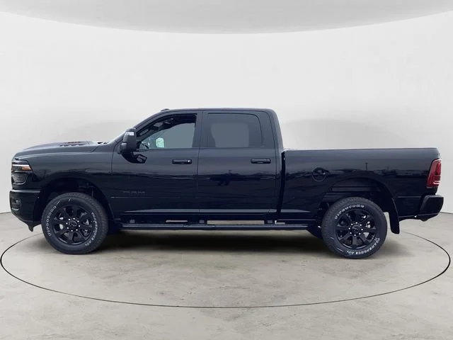 New 2026 Diamond Black Crystal Pearlcoat Ram LARAMIE CREW CAB 4X4 6