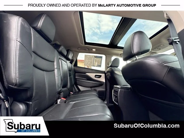 Used 2015 Silver Nissan SL image 15