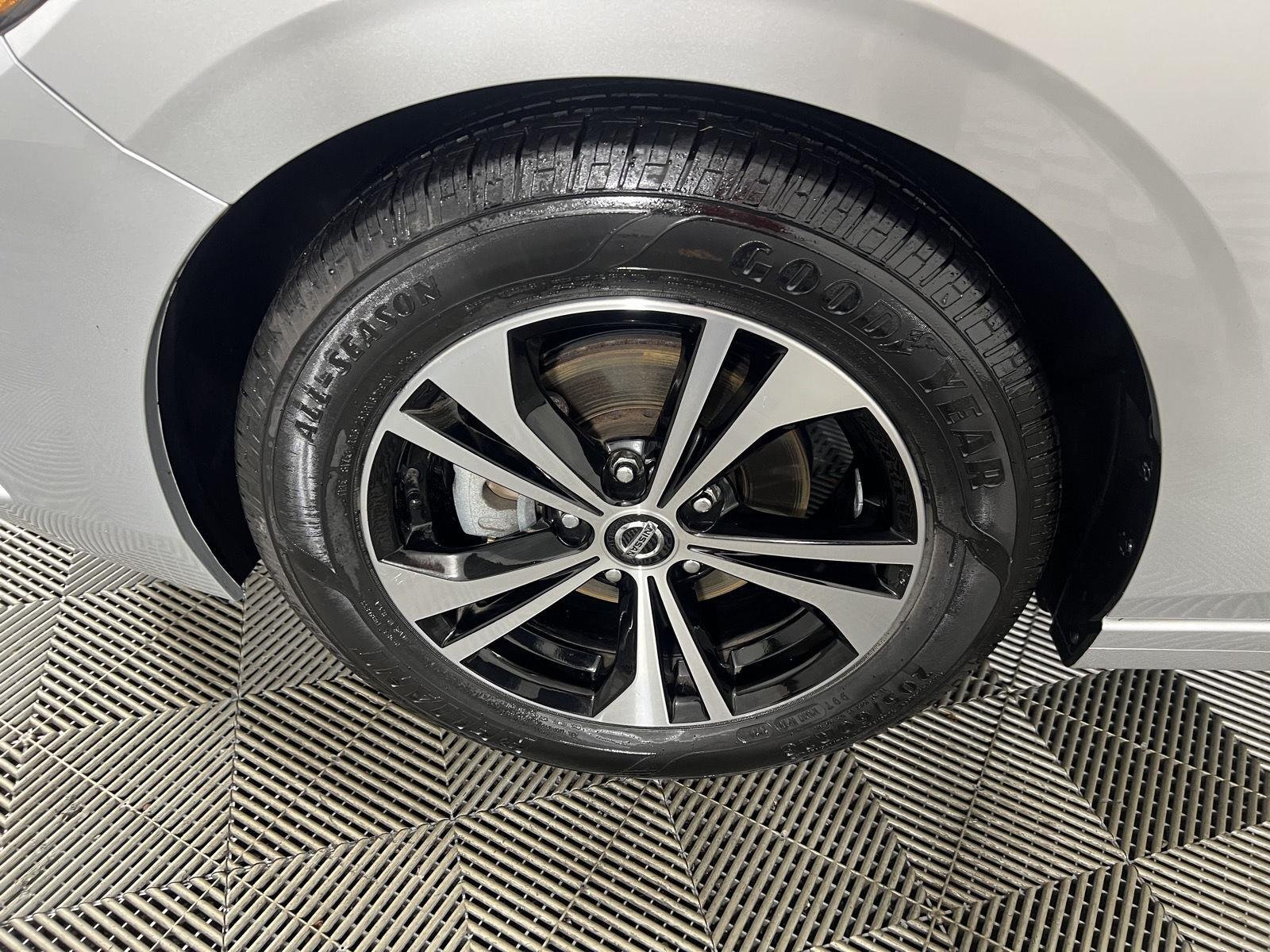 Used 2023 Gun Metallic Nissan SV image 6