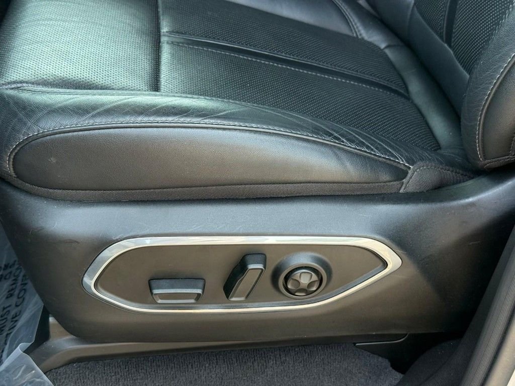 Used 2023 Silver Jeep Series II image 21
