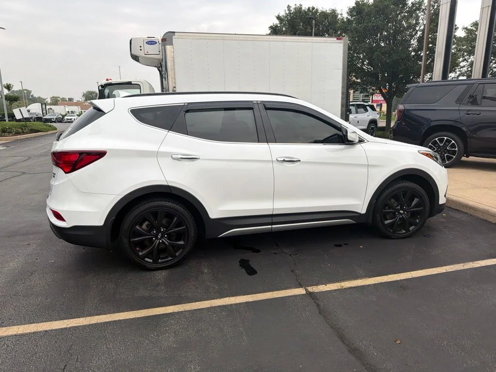 Used 2017 White Hyundai 2.0T Ultimate image 5