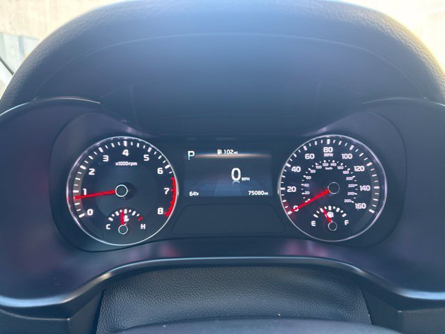 Certified Used 2022 Snow White Pearl Kia LXS image 11
