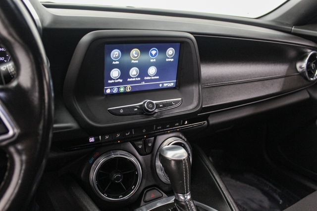 2019 Chevrolet Camaro 1LT - Photo 23