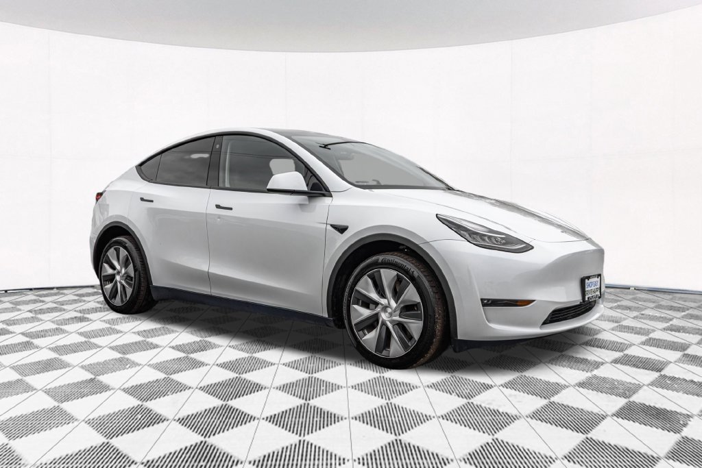 Used 2023  Tesla Long Range image 11