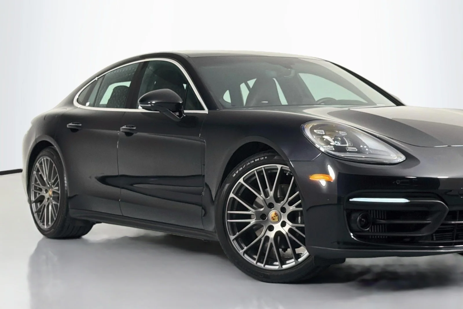 Used 2023 Jet Black Metallic Porsche Platinum Edition image 14