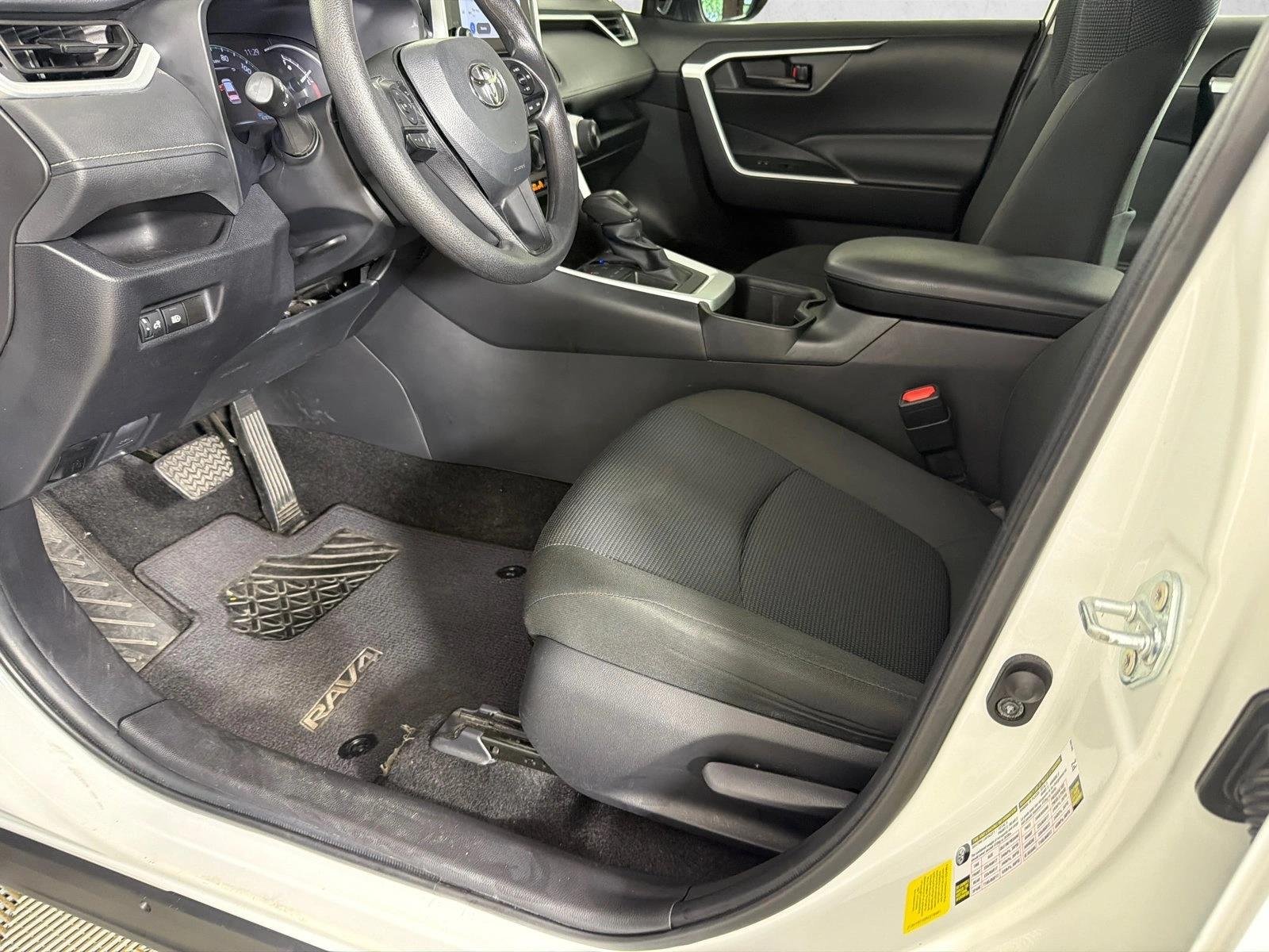Used 2024 Ice Cap Toyota LE image 9