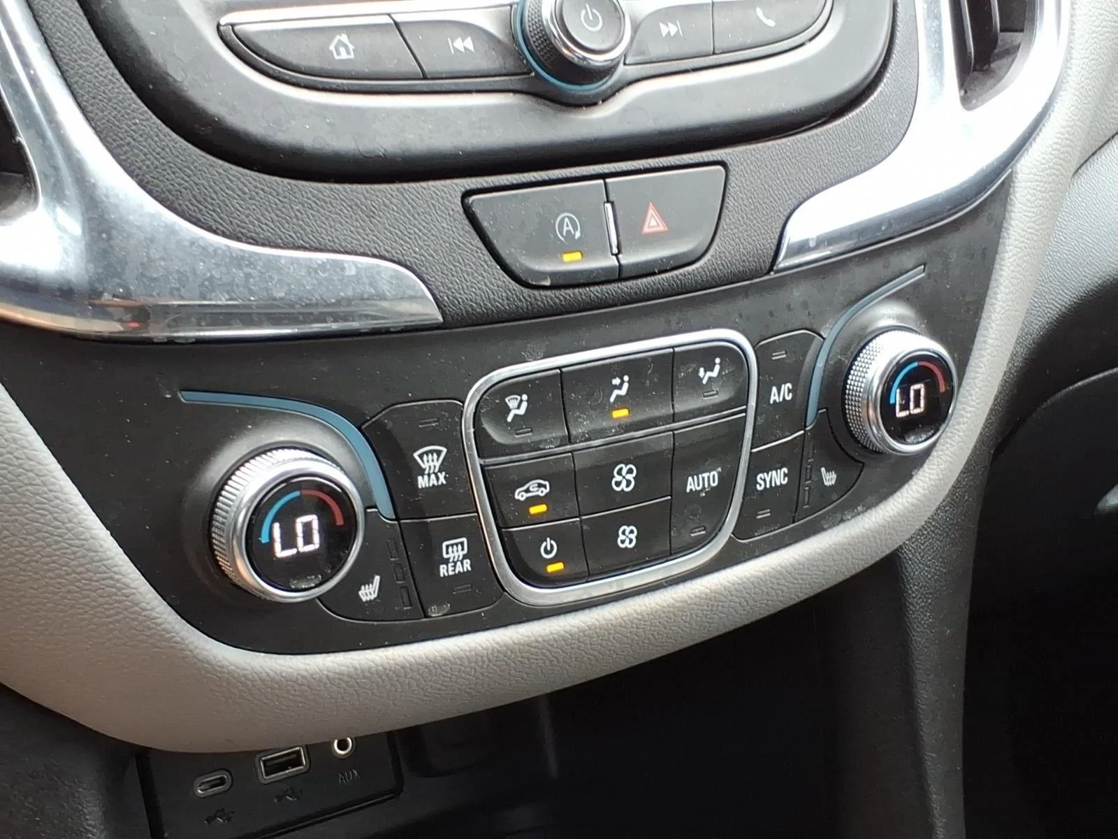 Used 2023 Sterling Gray Metallic Chevrolet LT image 19