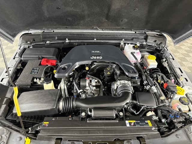 Used 2021 Silver Jeep Unlimited Willys image 27