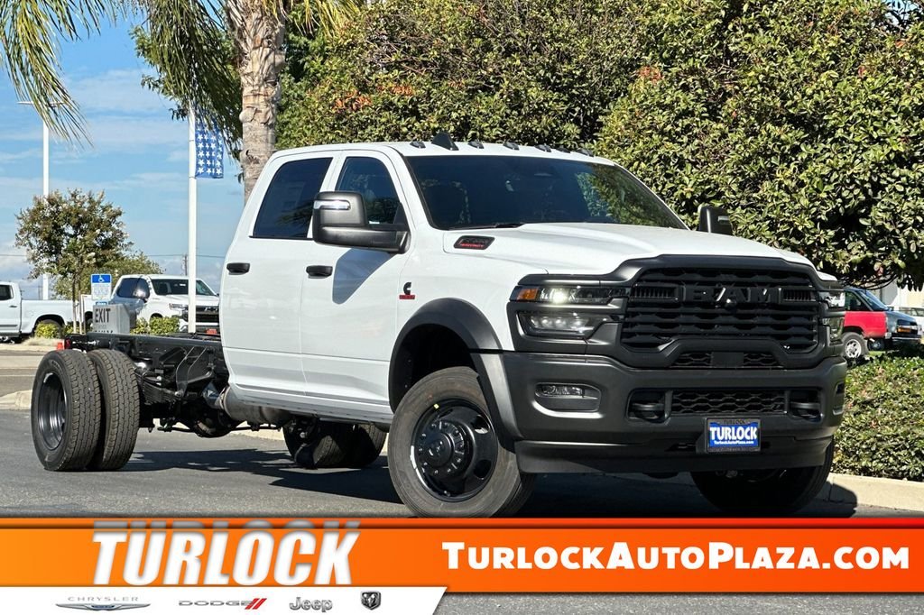 2026 RAM 5500 Big Horn 4X4 Crew Cab DRW 197" WB's photo