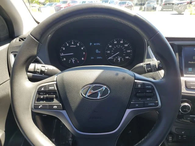 Used 2022 Blue Hyundai Limited image 22