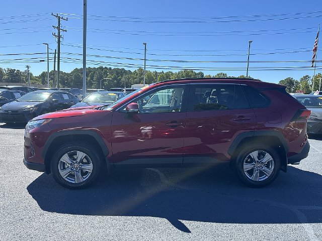 Used 2025 Red Toyota XLE image 5