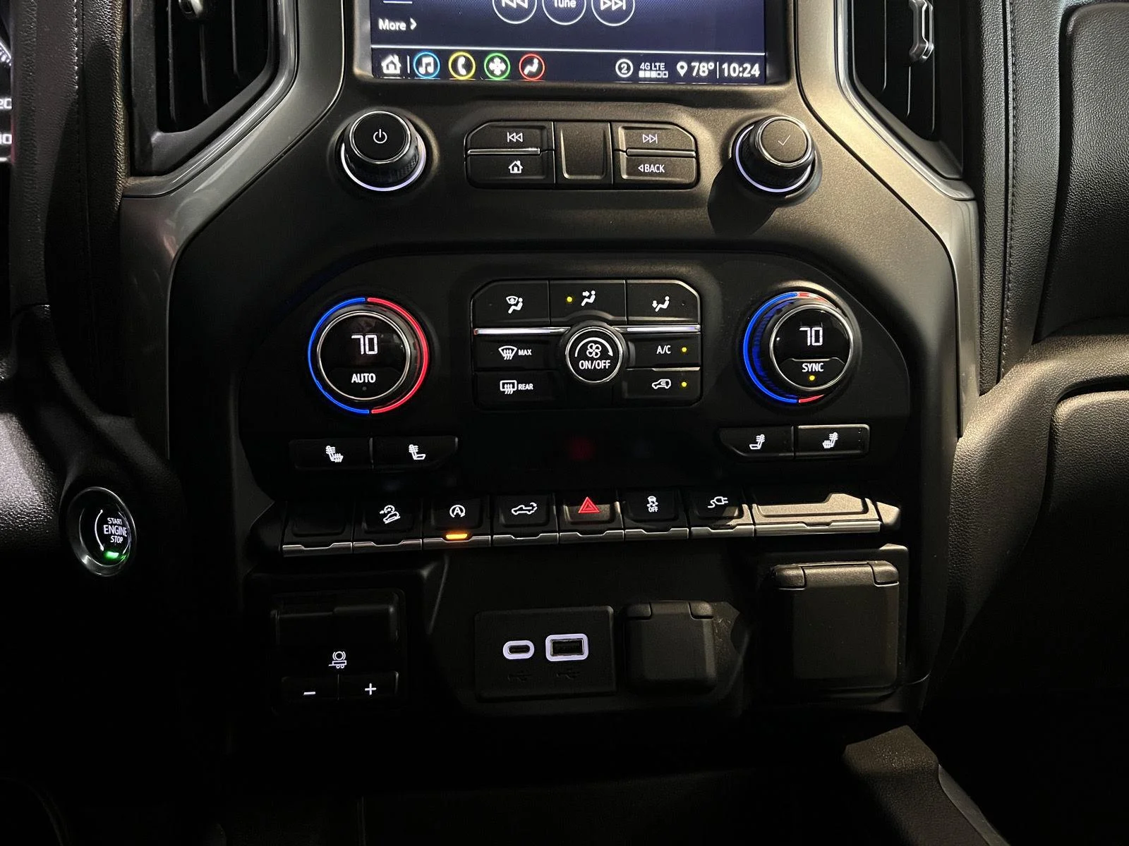 Used 2020 SUMMIT WHITE Chevrolet RST image 29