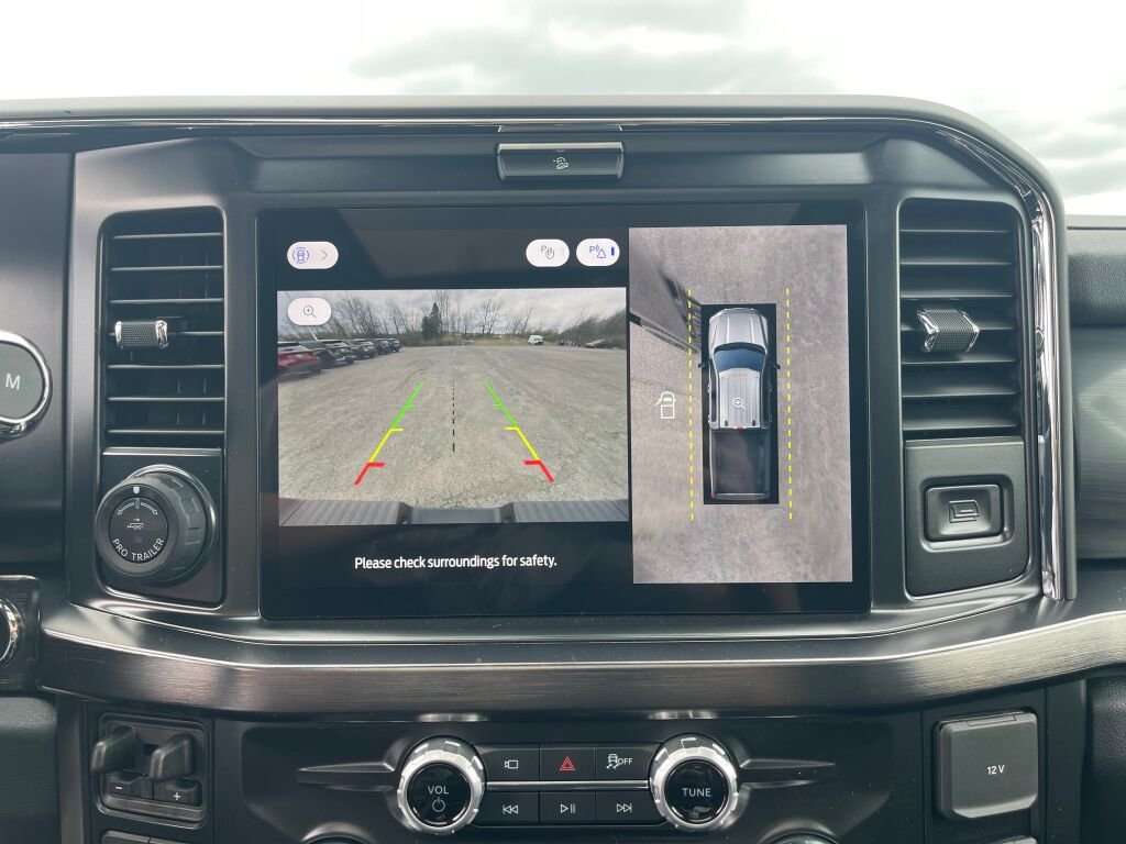 New 2026 Carbonized Gray Metallic Ford LARIAT image 14