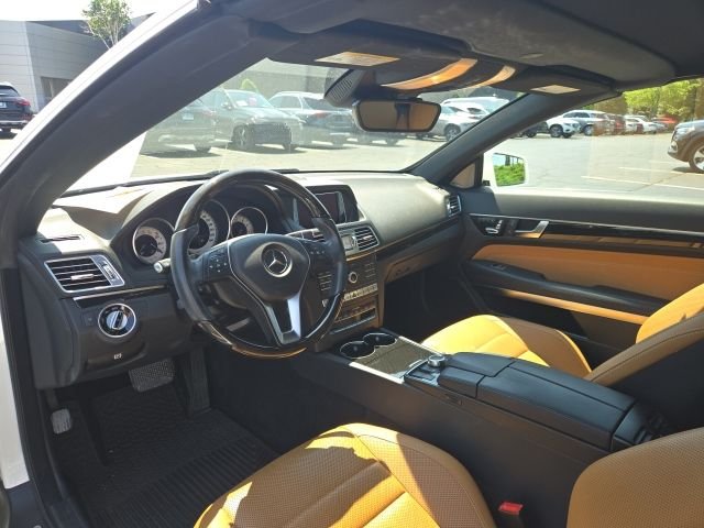 Used 2017  Mercedes-Benz E 400 image 4