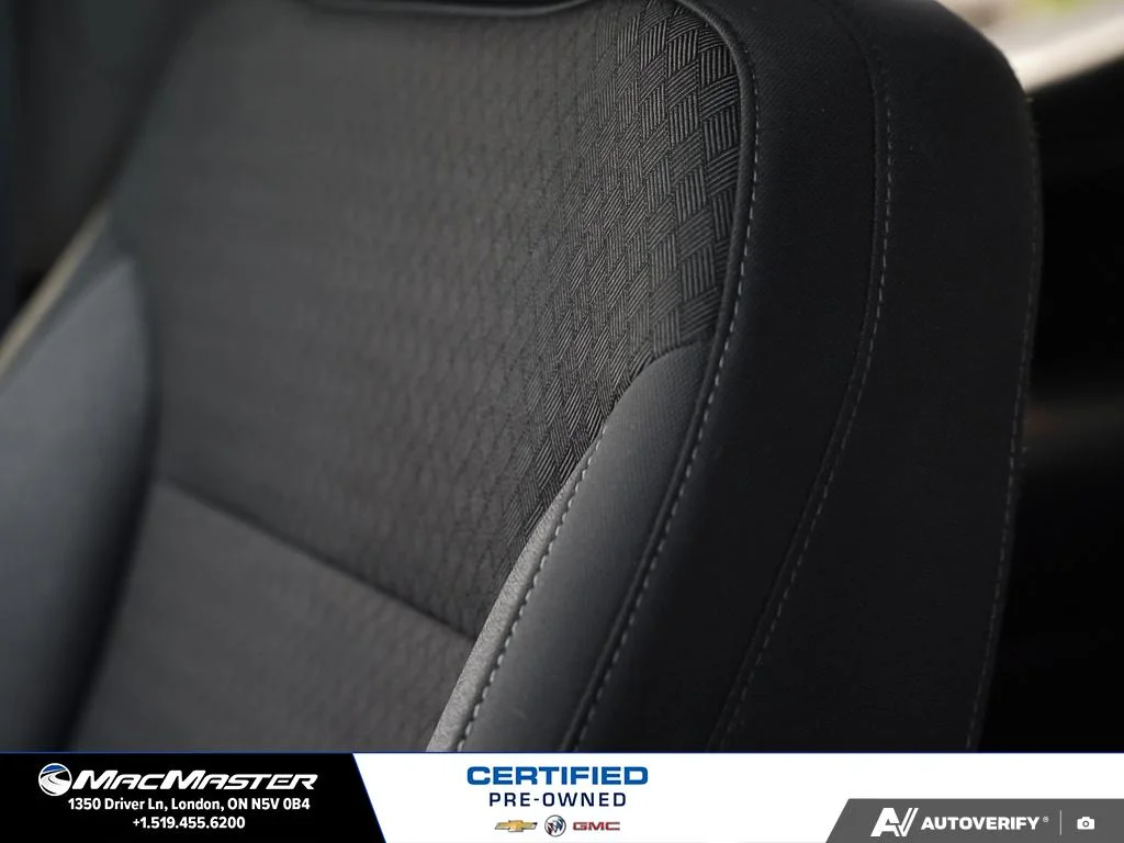 Used 2022  GMC Elevation image 26