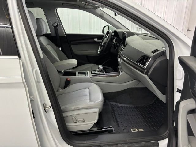 Used 2022 White Audi 45 S line Premium image 30
