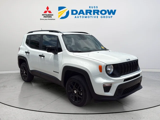 Used 2023 White Jeep Latitude image 7