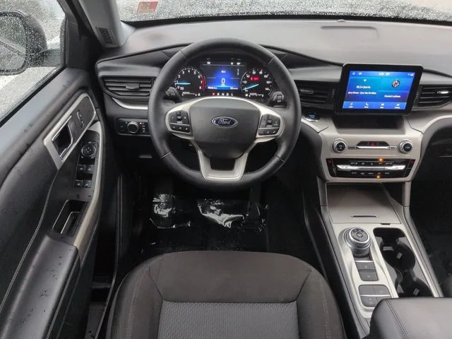 Used 2022 Black Ford XLT image 16