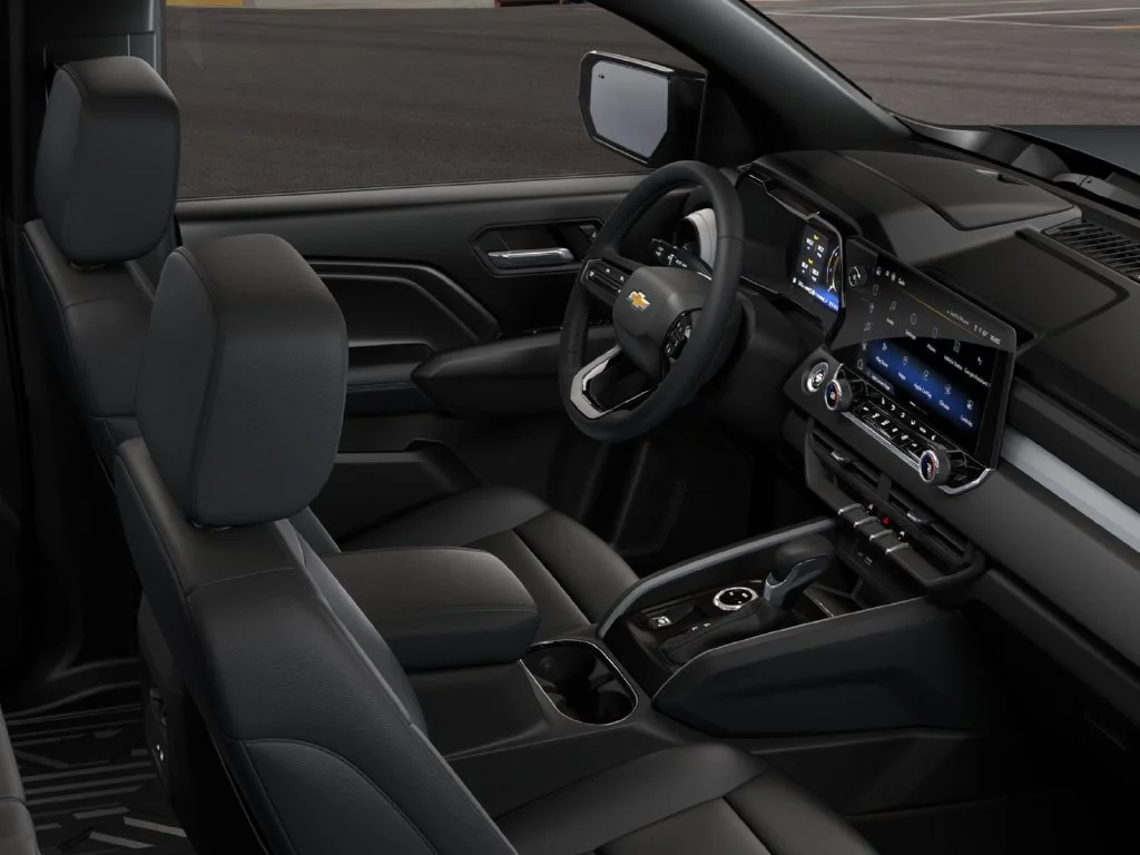 2026 Chevrolet Colorado LT - Photo 11