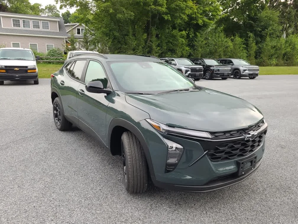 New 2026 Cypress Gray Chevrolet LT image 4