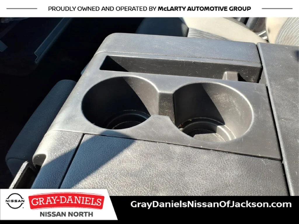 Used 2015 Gray Toyota SR5 image 18