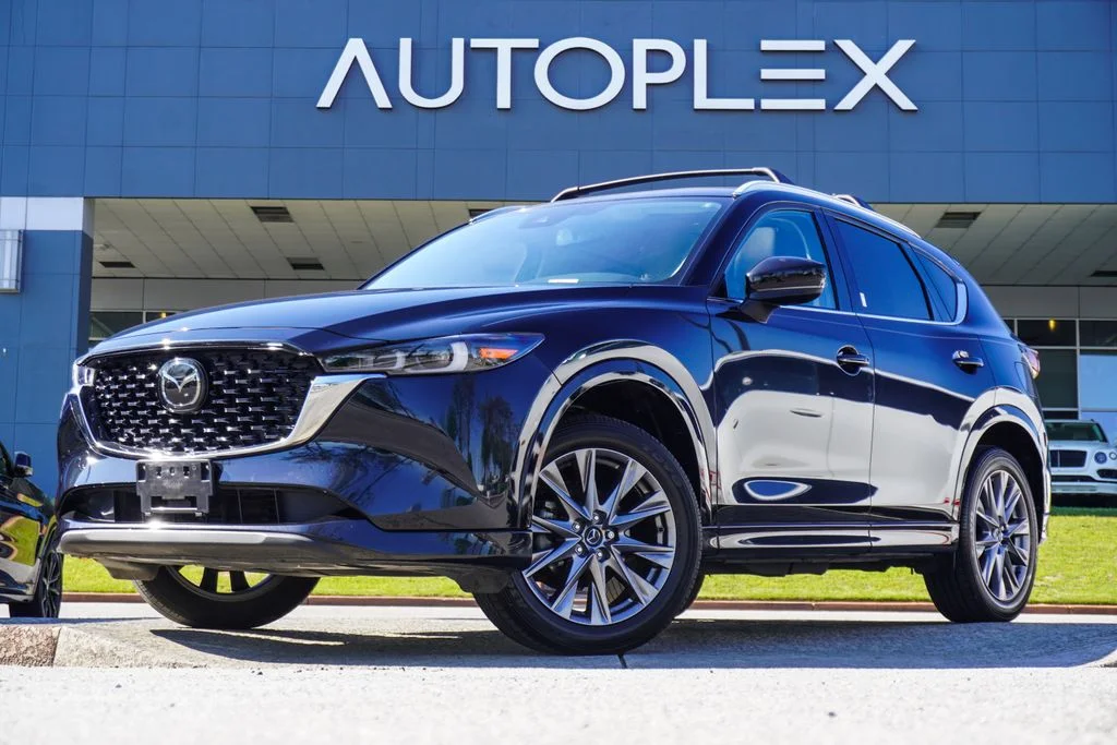2024 Mazda CX-5 S Premium package Auto AWD's photo
