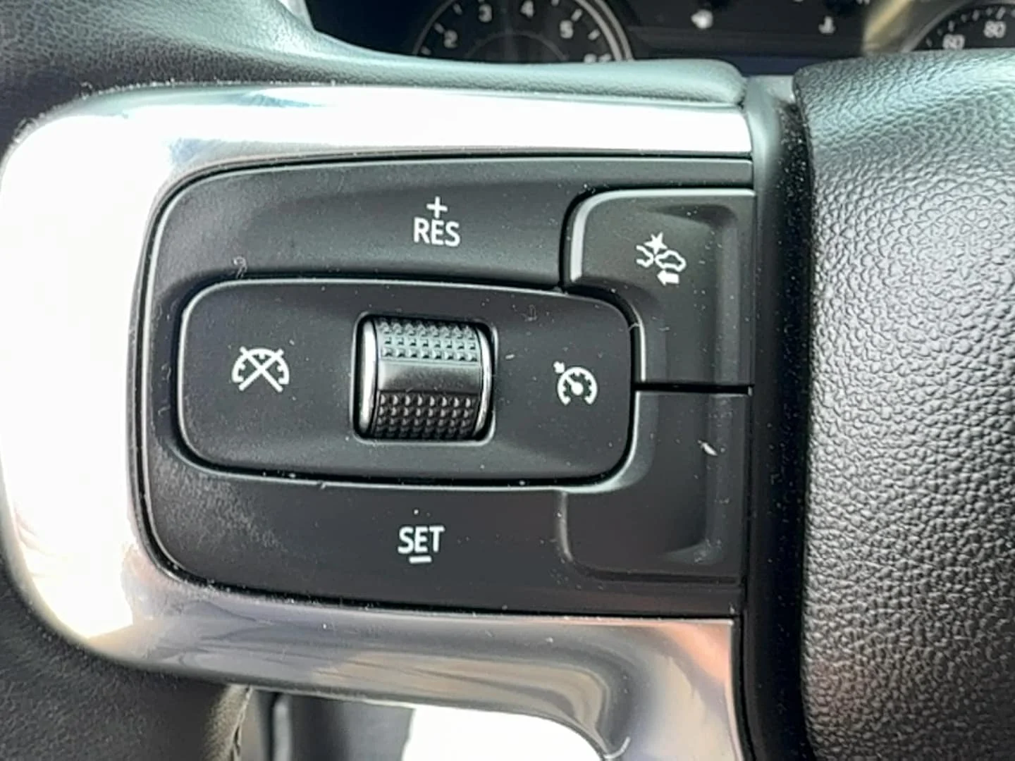 Used 2024 Riptide Blue Metallic Chevrolet LT image 16