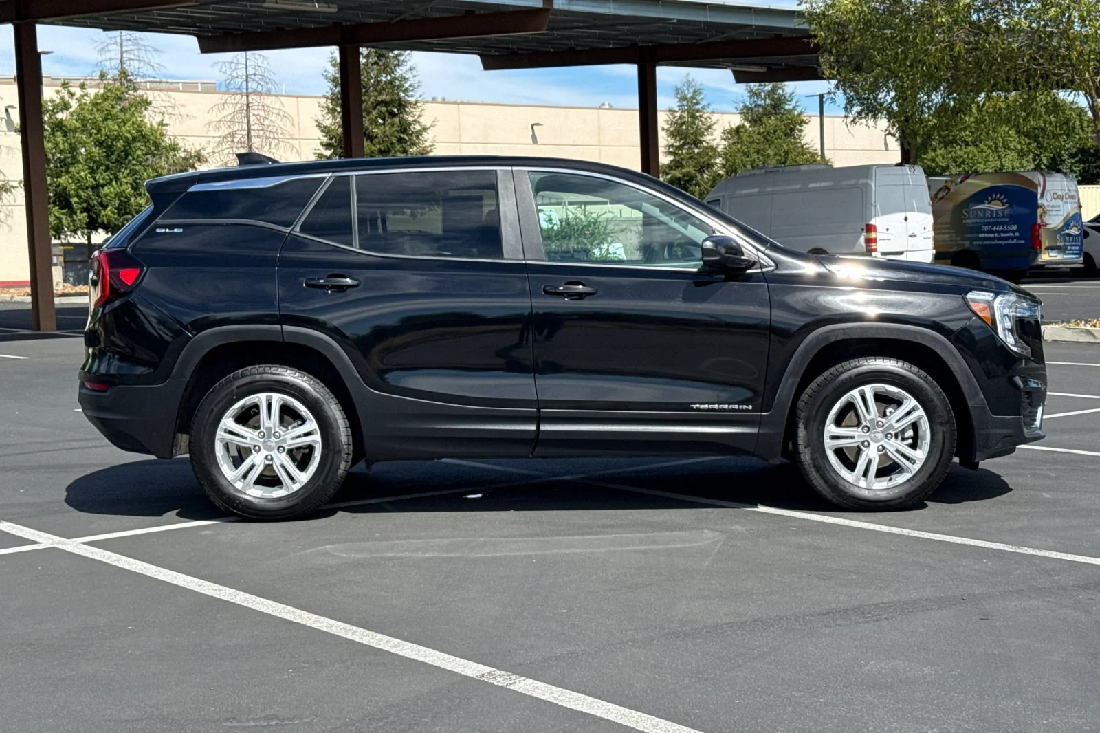 2024 GMC Terrain SLE - Photo 7