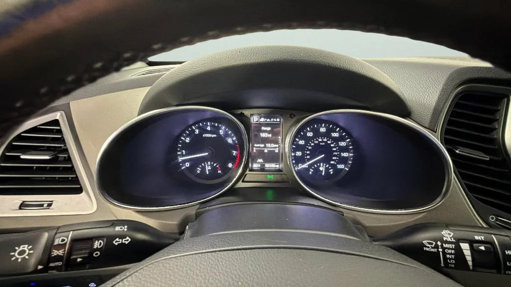 Used 2017  Hyundai Limited Ultimate image 18