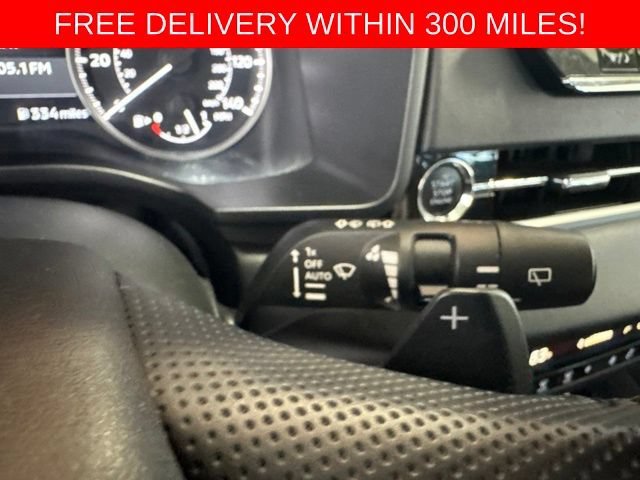 Used 2024 White Mitsubishi SE 2.5 2WD image 14