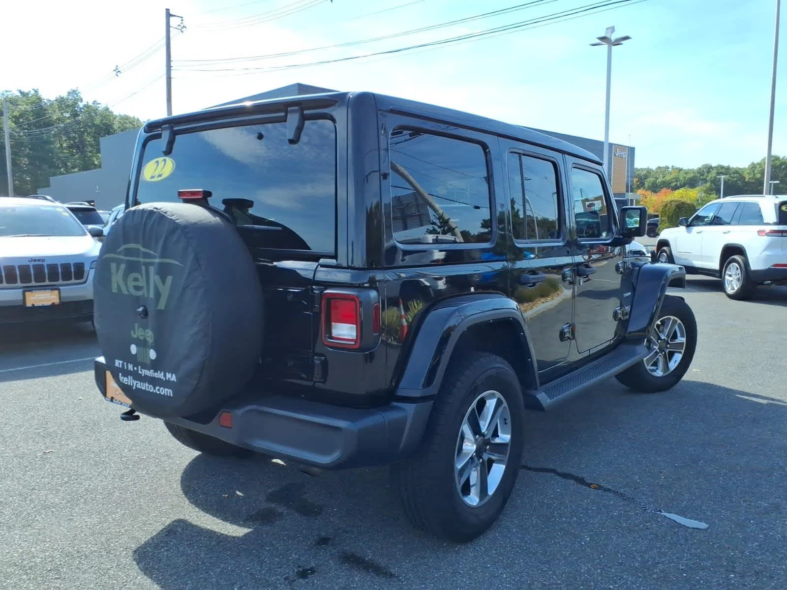 Certified Used 2022 Black Clearcoat Jeep Unlimited Sahara image 7