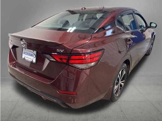 Used 2020 Rosewood Metallic Nissan SV image 5
