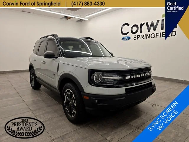 Certified Used 2022 Cactus Green / Gray Ford Outer Banks image 7