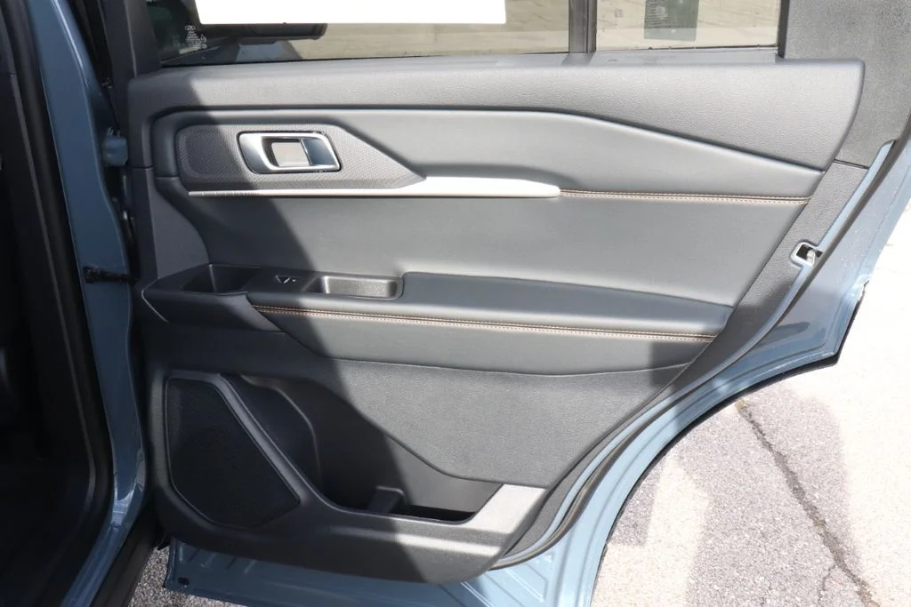 New 2026 Vapor Blue Metallic Ford Tremor® image 43