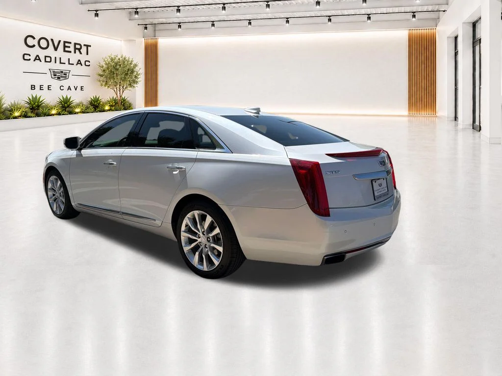 Used 2016 White Cadillac Luxury image 10
