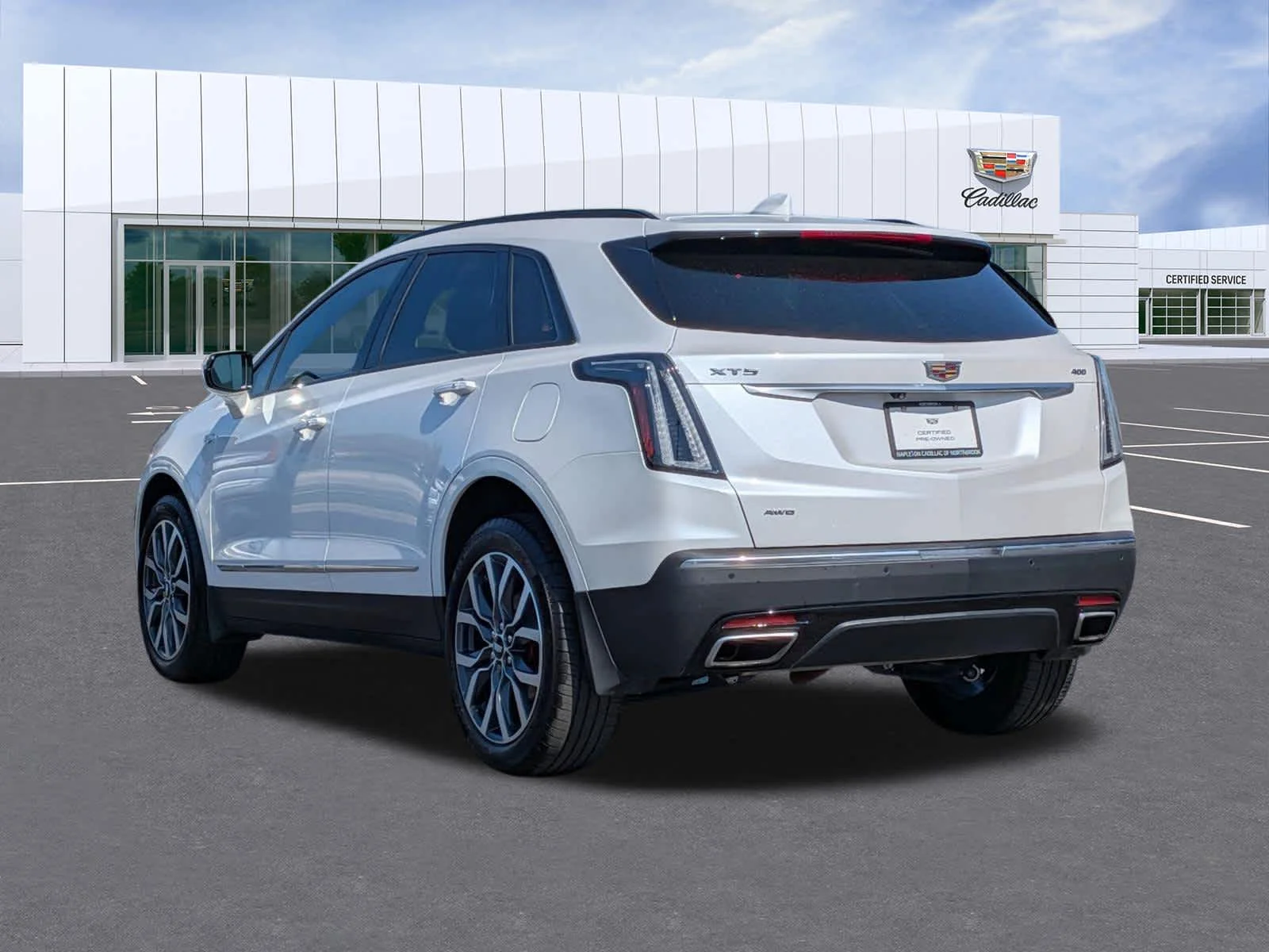 Certified Used 2023 Crystal White Tricoat Cadillac Sport image 7