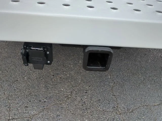 New 2025 Summit White GMC 1WT image 22