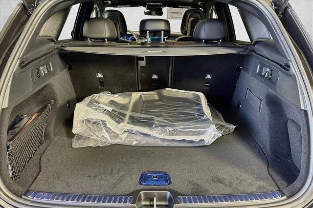 New 2027 Graphite Grey Metallic Mercedes-Benz GLC 300 image 54