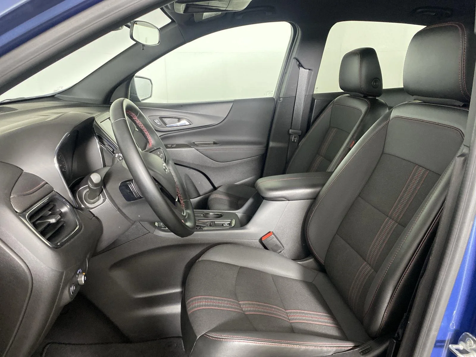 Used 2024 Lakeshore Blue Metallic Chevrolet RS image 10
