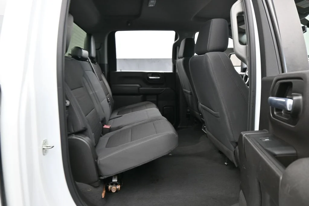 Used 2022 Summit White Chevrolet LT image 33