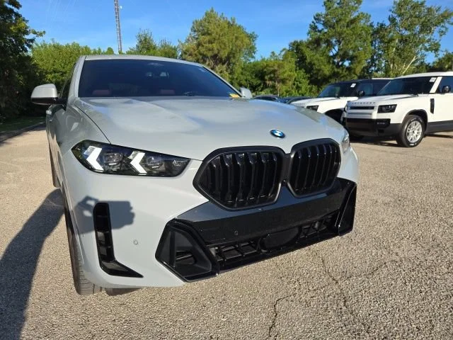 Used 2025 Brooklyn Grey Metallic BMW xDrive40i image 8
