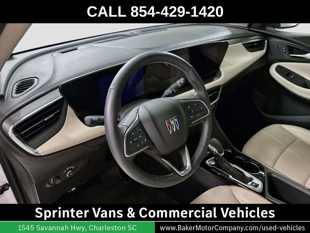 Used 2025 White Buick Avenir image 4